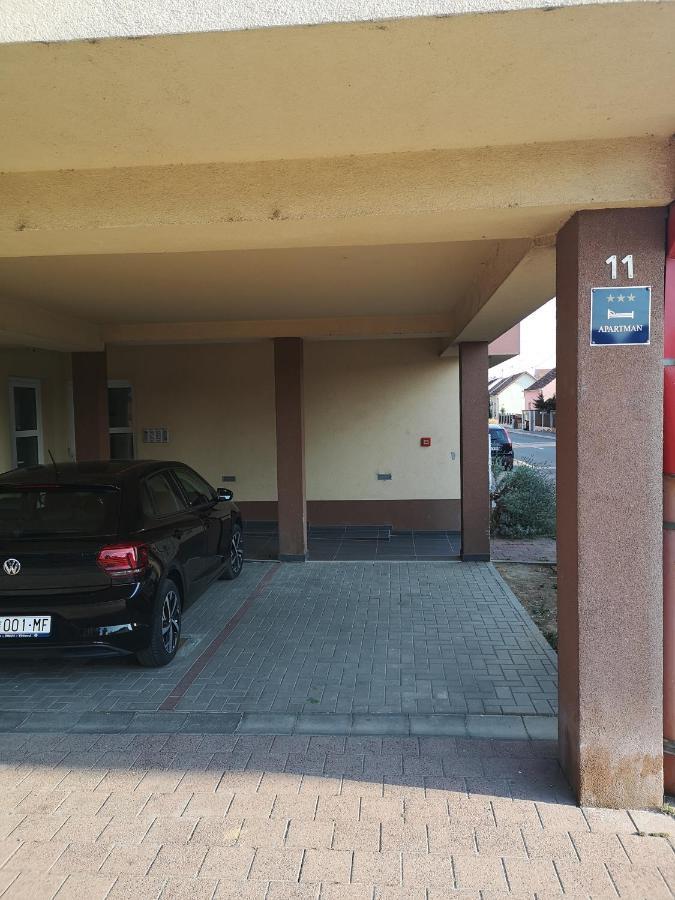 Dora Daire Ðakovo Dış mekan fotoğraf